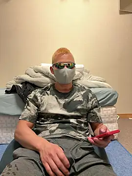 ki--kun online show from 04/22/26, 12:18