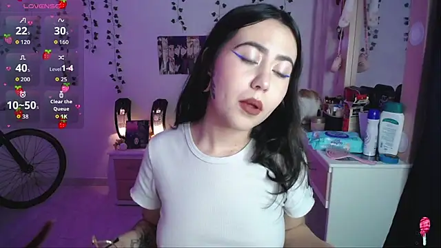  codeline online show from 11/25/25, 05:18