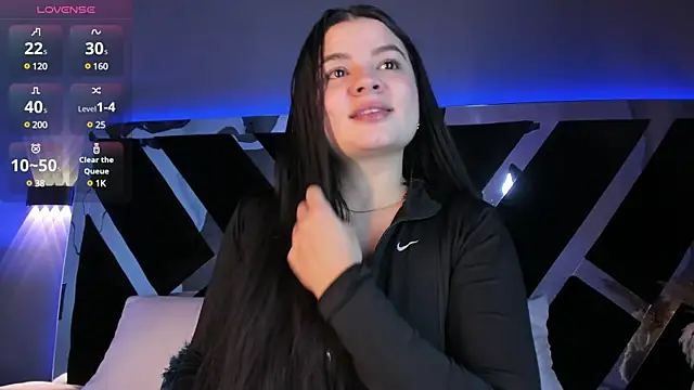 ValeriaOrtega online show from 02/18/25, 12:28