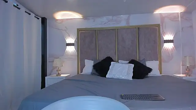 ValeriaOrtega online show from 04/13/26, 11:37