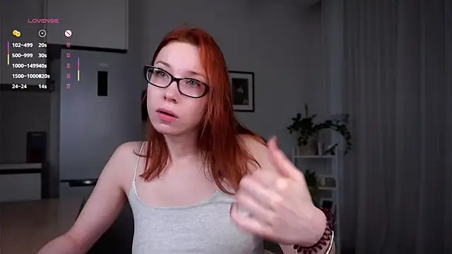 HildaFerrett online show from 10/10/25, 01:15