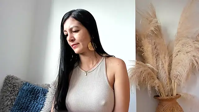 Snapshot of sofhia_daniels chatting on 10/09/25, 01:20 sofhia daniels online show from 10/09/25, 01:20