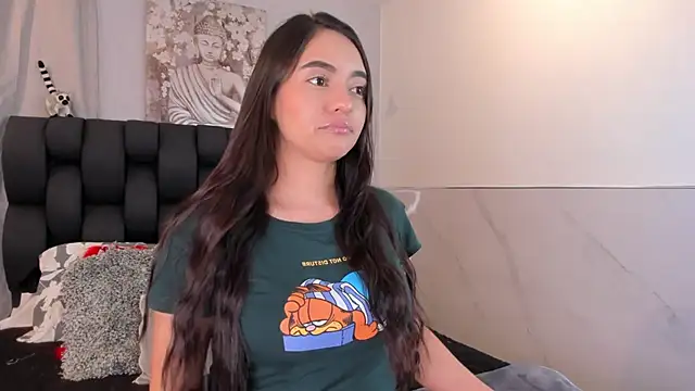 miss hellen2 online show from 04/19/26, 04:01