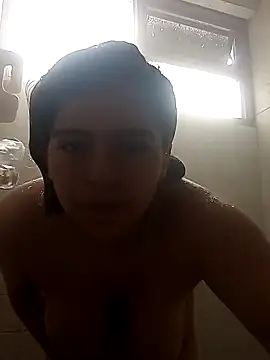 Kitten Cam online show from 11/23/25, 03:56