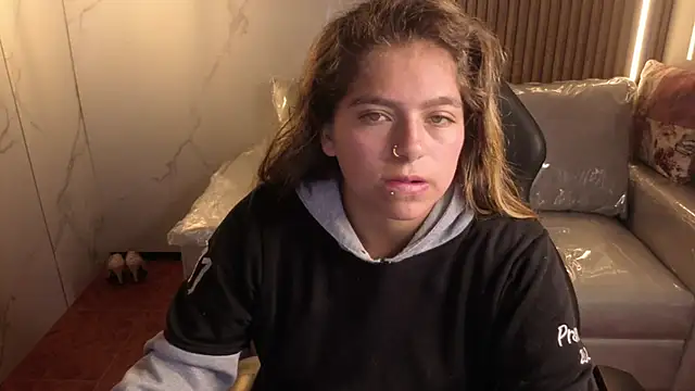 Kitten Cam online show from 01/17/26, 03:22