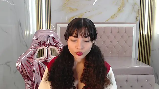 Snapshot of shalon_diaz_s chatting on 01/29/25, 01:07 shalon diaz s online show from 01/29/25, 01:07