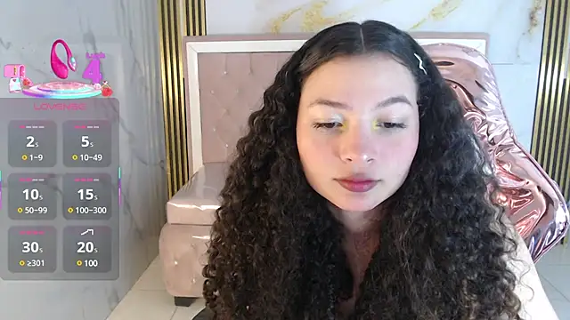 Snapshot of shalon_diaz_s chatting on 03/10/25, 11:38 shalon diaz s online show from 03/10/25, 11:38