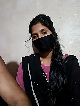 Hot couple 1 online show from 03/23/26, 06:12