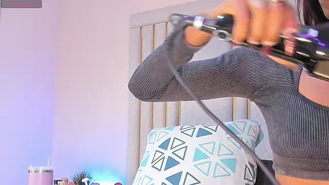 Liincostelloo online show from 10/24/25, 07:43