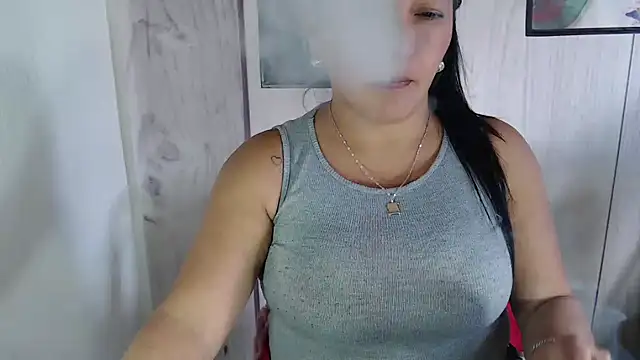 JULIANAWET69 online show from 01/16/26, 08:24