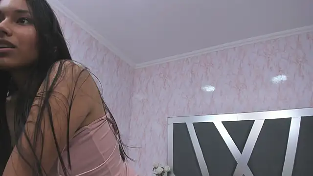 LIA SWAN  online show from 03/02/25, 06:59