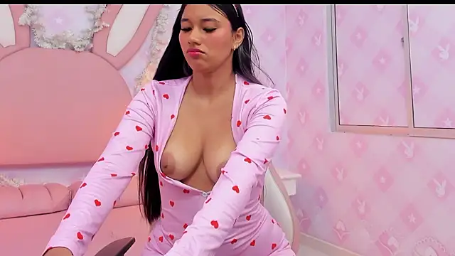 LIA SWAN  online show from 02/02/26, 04:22