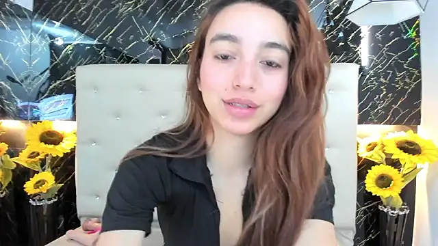Snapshot of Ashley_7777 chatting on 02/10/25, 02:37 Ashley 7777 online show from 02/10/25, 02:37
