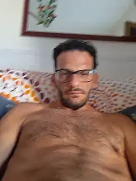 Nzino1983 online show from 07/04/26, 04:57