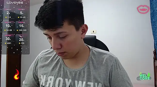 Snapshot of Alan_red chatting on 03/10/25, 04:49 Alan red online show from 03/10/25, 04:49