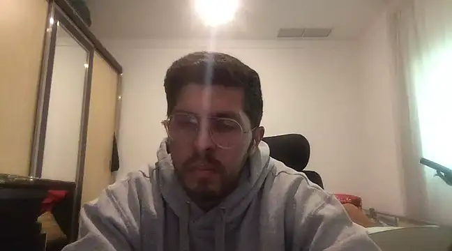 Snapshot of sam_67 chatting on 02/02/25, 12:46 sam 67 online show from 02/02/25, 12:46