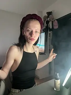 Snapshot of Ciara2004 chatting on 02/18/26, 12:45 Ciara2004 online show from 02/18/26, 12:45