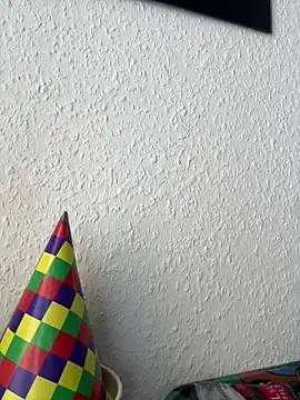 Ciara2004 online show from 04/16/26, 08:04