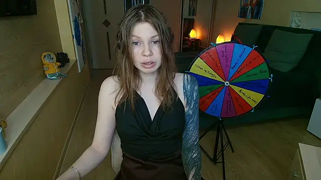 Snapshot of ReginaSparkle chatting on 02/06/26, 05:12 ReginaSparkle online show from 02/06/26, 05:12