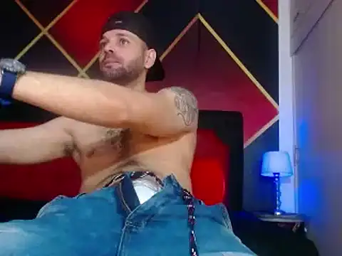 Cristian white online show from 02/26/25, 06:11