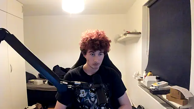 KawaiiMinaUwU online show from 01/22/25, 08:49