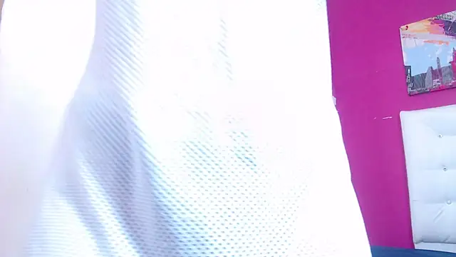 tinyy whore18 online show from 11/27/25, 04:42