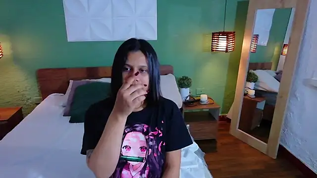 tinyy whore18 online show from 03/23/26, 02:43