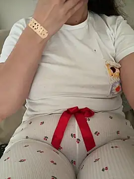 haskadin online show from 10/23/25, 08:13