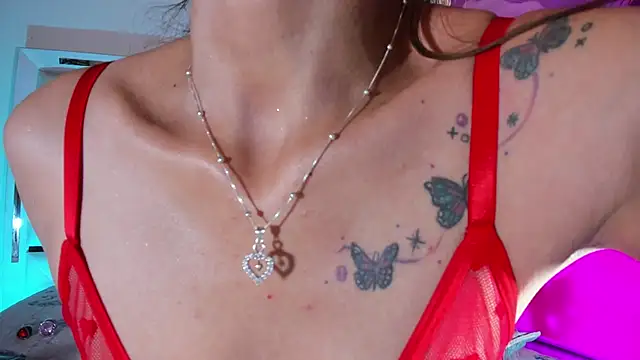 emili clark online show from 02/12/26, 04:40