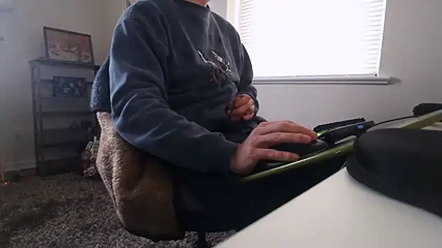 Prolapse Pig online show from 12/02/25, 04:35