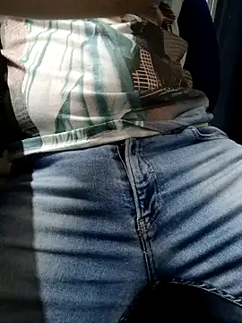 Greeneyes0820 online show from 11/18/25, 11:14