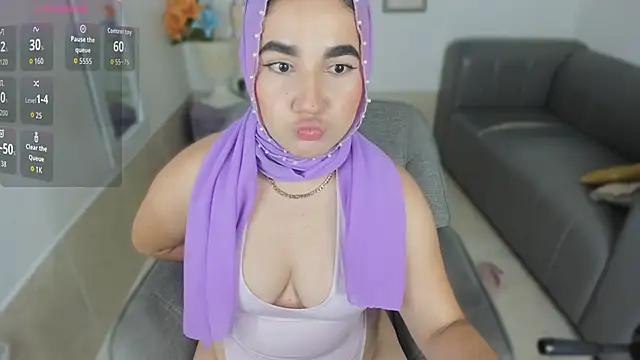 Ayha khalaf online show from 11/23/25, 11:15