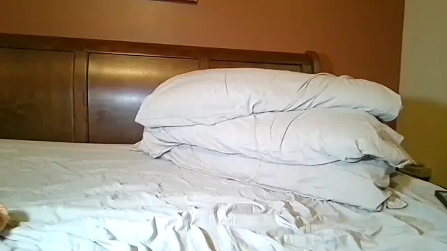 Snapshot of Soultouch1 chatting on 10/31/25, 11:11 Soultouch1 online show from 10/31/25, 11:11