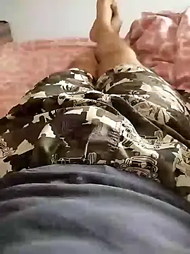 Snapshot of ALEX19833 chatting on 01/26/25, 11:06 ALEX19833 online show from 01/26/25, 11:06