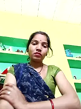 Bhuvi Bedi online show from 02/17/25, 10:03