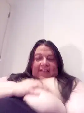 HotHornyEmmaX online show from 02/03/25, 10:32