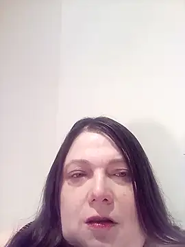 HotHornyEmmaX online show from 02/15/25, 05:41