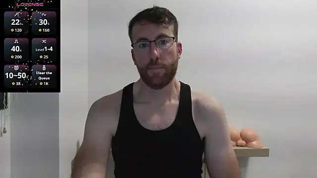 Snapshot of machohiberiko chatting on 11/26/25, 03:35 machohiberiko online show from 11/26/25, 03:35