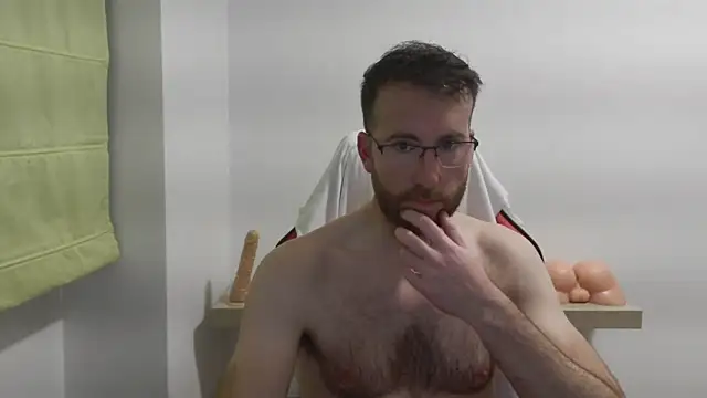 Snapshot of machohiberiko chatting on 03/09/26, 06:45 machohiberiko online show from 03/09/26, 06:45