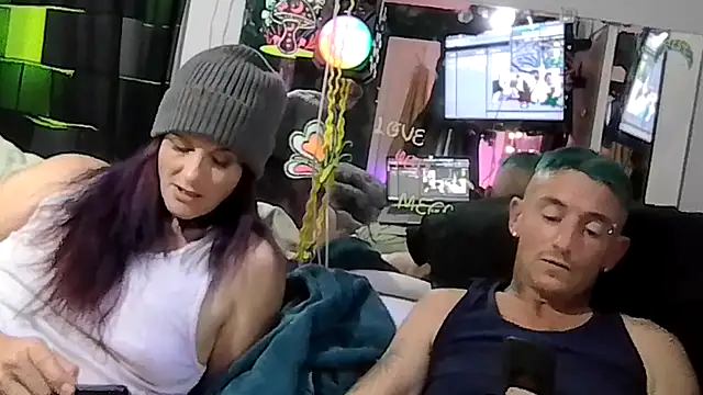 Snapshot of jokermeg chatting on 10/30/25, 01:01 jokermeg online show from 10/30/25, 01:01