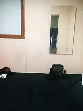 LuisMex1998 online show from 04/22/26, 06:05