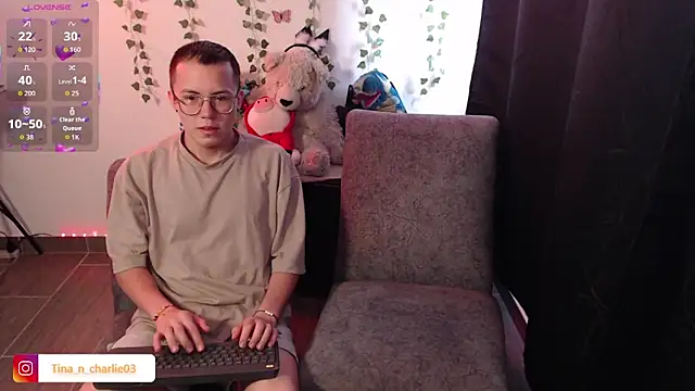 Tina 4 Charlie online show from 03/09/26, 02:10