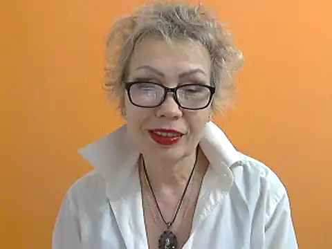 Snapshot of NessyJenixs chatting on 02/25/25, 07:58 NessyJenixs online show from 02/25/25, 07:58