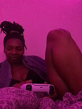 Snapshot of theprettysoles chatting on 07/31/26, 01:38 theprettysoles online show from 07/31/26, 01:38