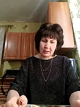 Laura Kiss online show from 03/08/25, 01:47