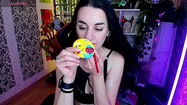 Snapshot of JessicaAlfo chatting on 06/27/26, 02:27 JessicaAlfo online show from 06/27/26, 02:27