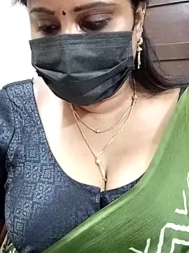 Queenflowerr online show from 02/14/25, 06:56