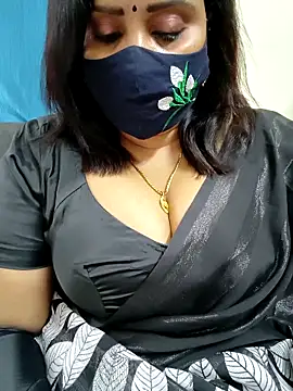 Queenflowerr online show from 02/22/26, 04:05