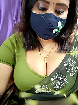 Queenflowerr online show from 03/13/26, 04:57