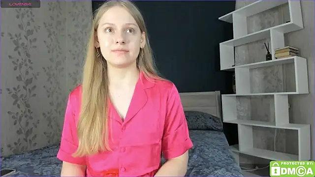 onelovelyalice online show from 01/23/25, 09:07